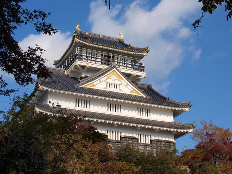 歴史を創造する
